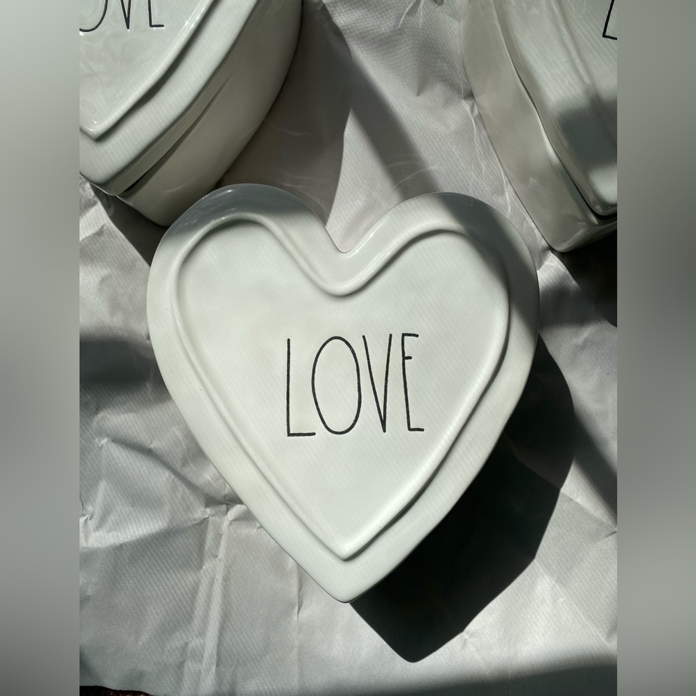 Rae Dunn love valentines heart box